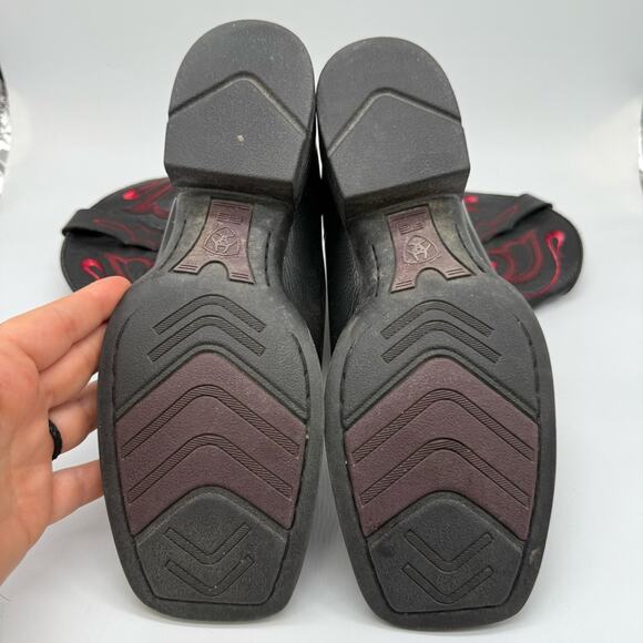 Ariat Whimsy Pink Accent Black Cowgirl Boots. Size 8.5B. Excellent condition! - Picture 6 of 6